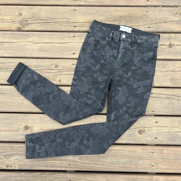 Free People | Camo Skinny Jeans - Picture 4 of 7